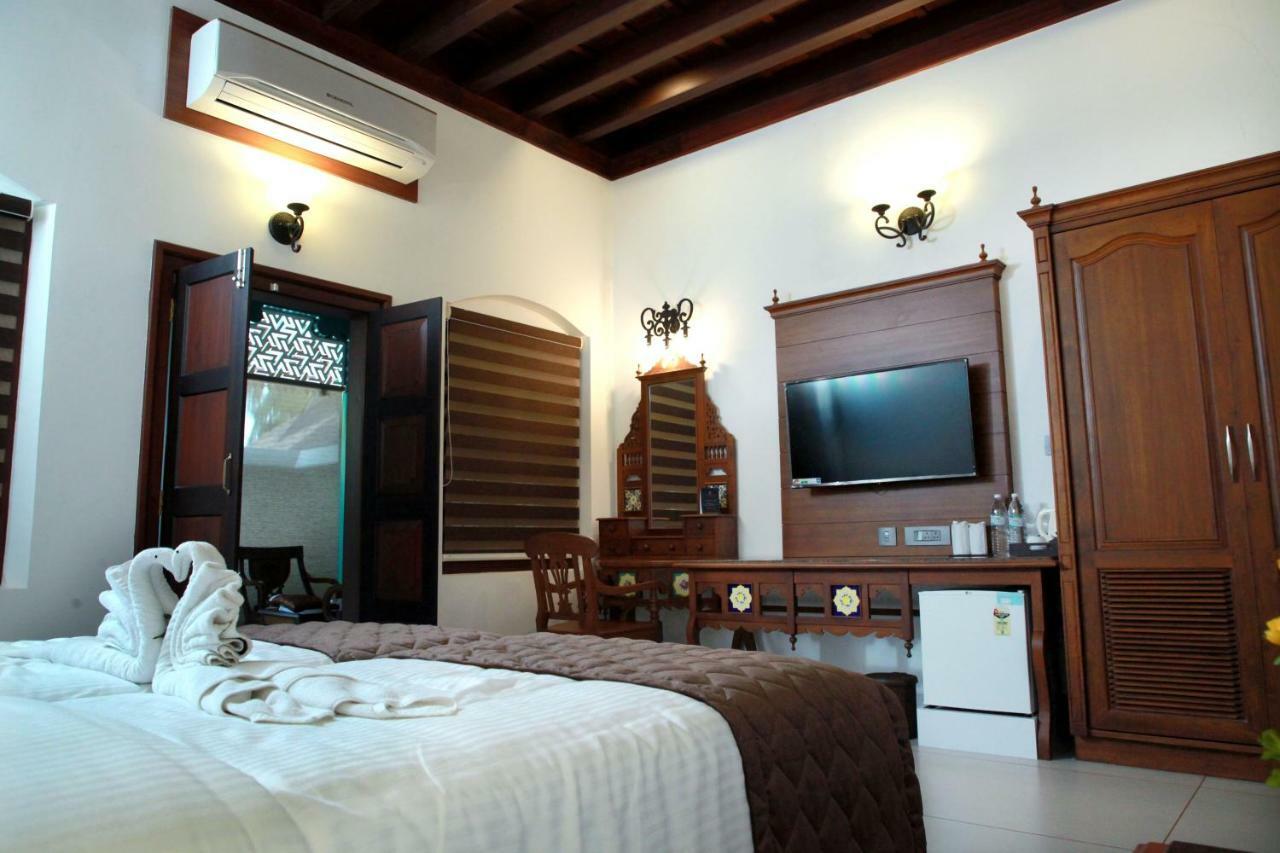 Villa De 1945 Mahe Bagian luar foto