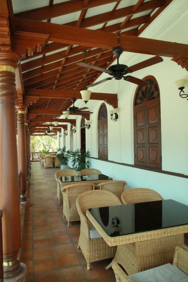 Villa De 1945 Mahe Bagian luar foto