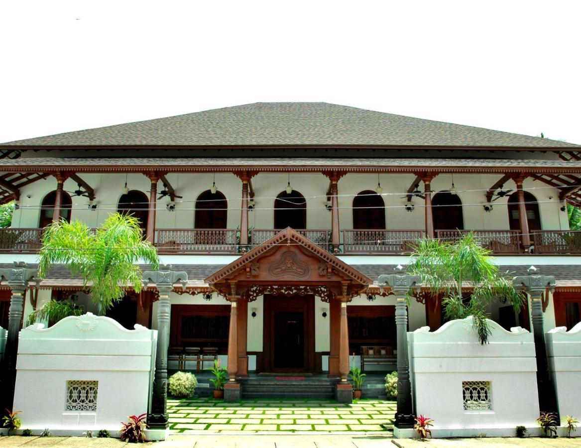 Villa De 1945 Mahe Bagian luar foto