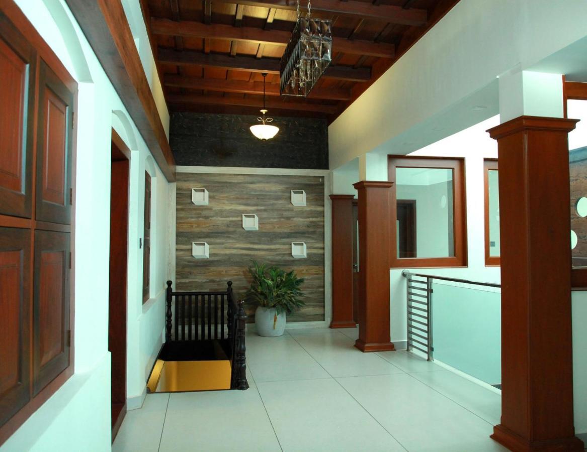 Villa De 1945 Mahe Bagian luar foto